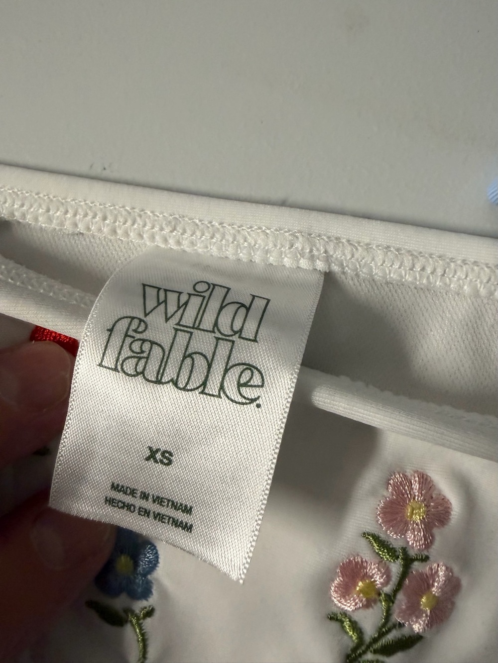 Wild Fable White Embroidered Floral bikini bottom nwt size 0-2 XS
